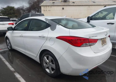 2013 Hyundai Elantra Gls z USA, uszkodzony, nr VIN 5NPDH4AE9DH398748